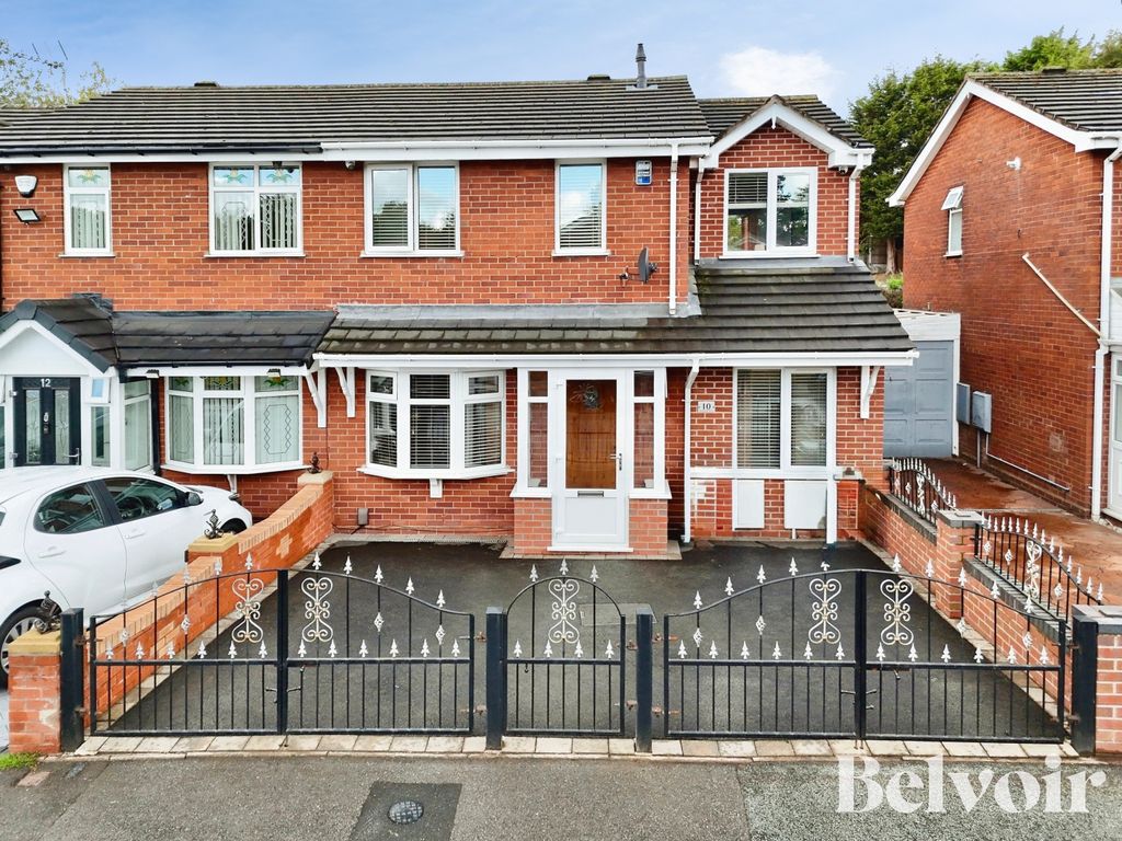 Property photo 1 of 25