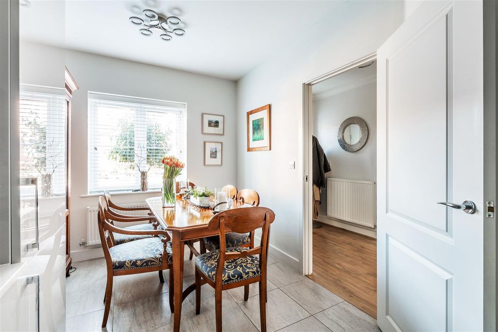 Additional image 6 of 3 bed semi-detached house for saleHartfield Road, Leatherhead KT22