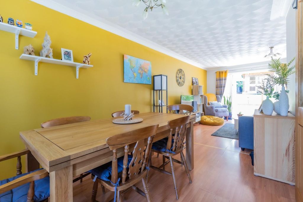 Property photo 2 of 17 3-3.Jpg