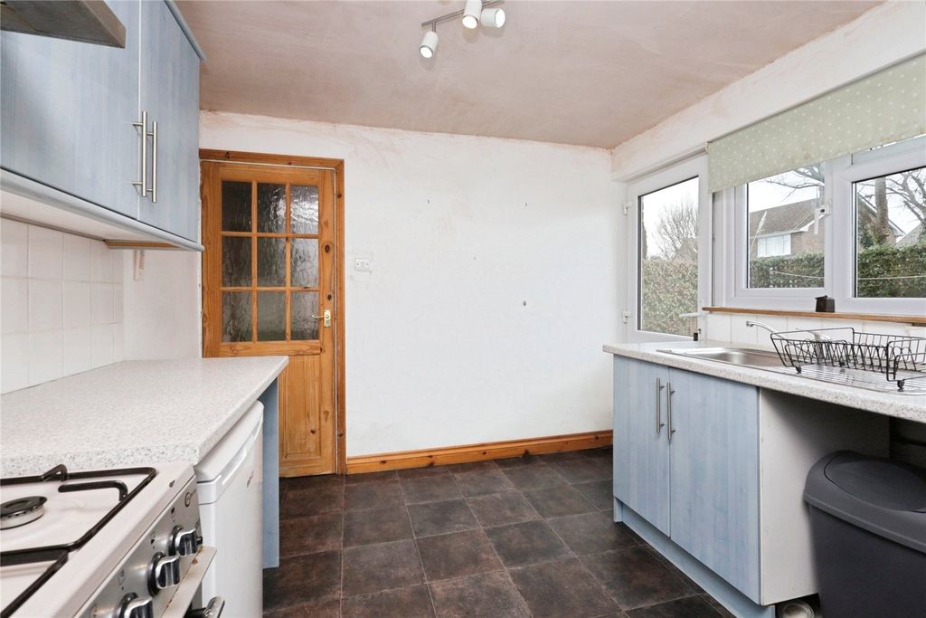 Property photo 3 of 17 Picture No. 13