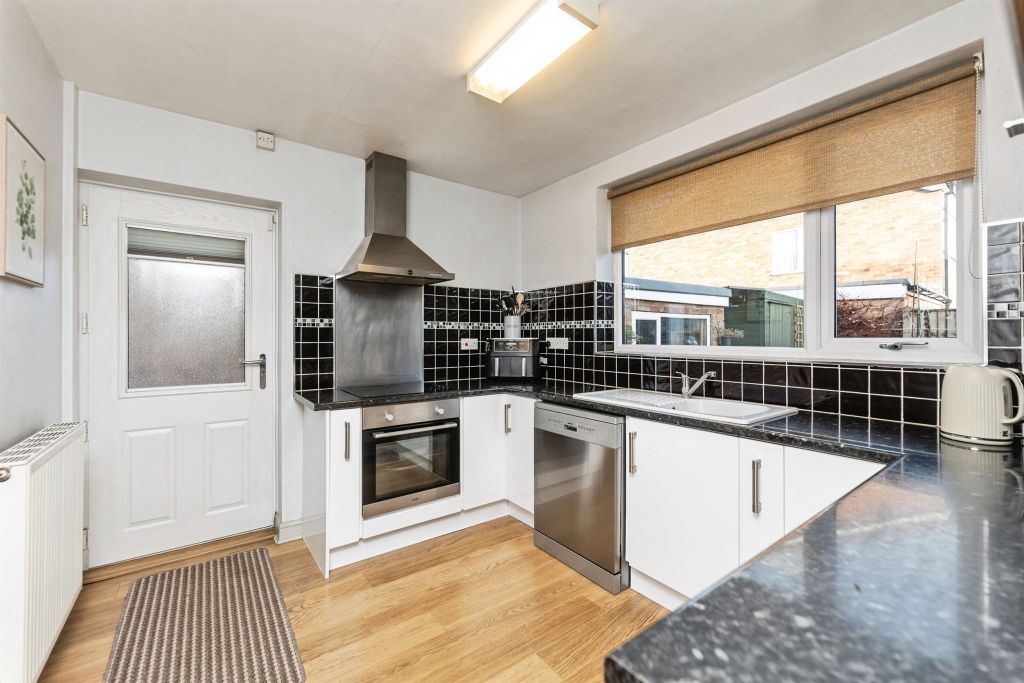 Property photo 3 of 20