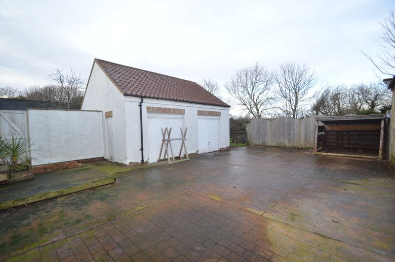 Property photo 3 of 14 Photo 5