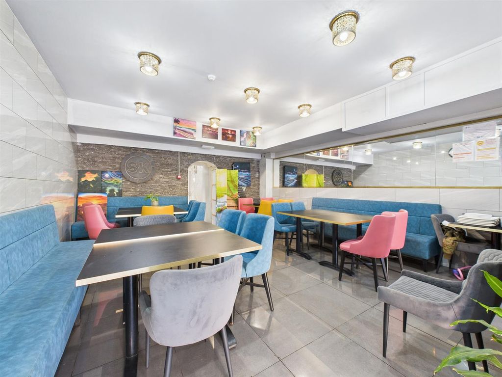 Property photo 2 of 16 Cam04237G0-Pr0217-Still009.Jpg