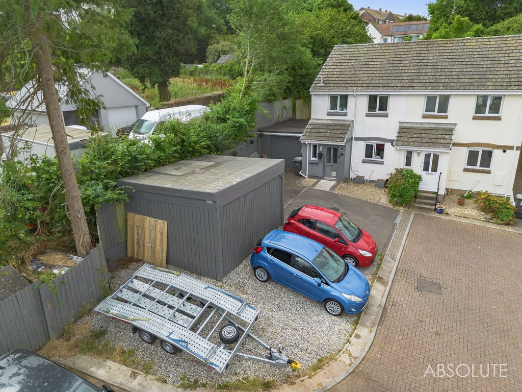Property photo 1 of 29