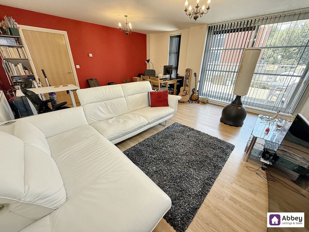 Property photo 3 of 11 Lounge/Diner