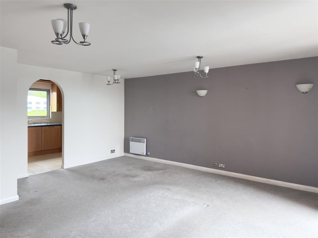 Additional image 4 of 2 bed flat to rentPierhead View, Penarth Marina CF64