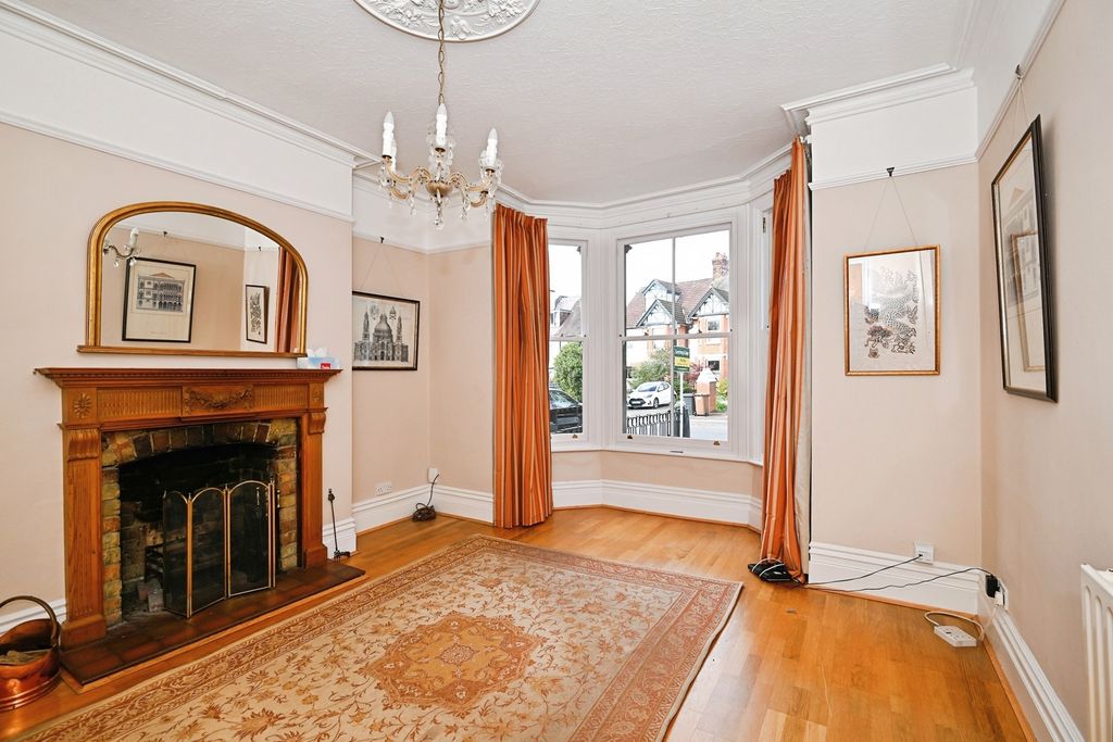 Property photo 1 of 17 Photo