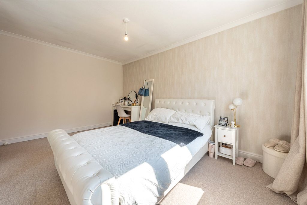 Additional image 31 of 4 bed detached house for saleCarnoustie, Tamworth, Staffordshire B77