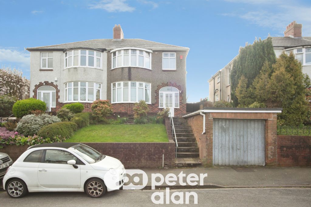 Property photo 2 of 28