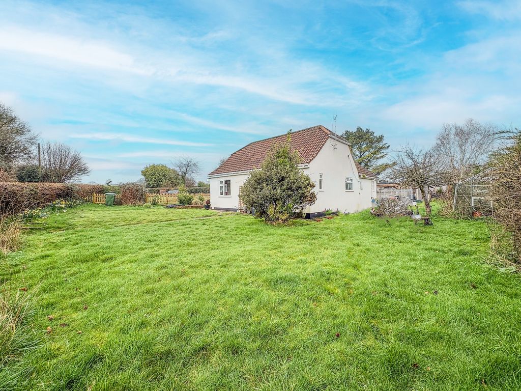 Property photo 2 of 26 4752604