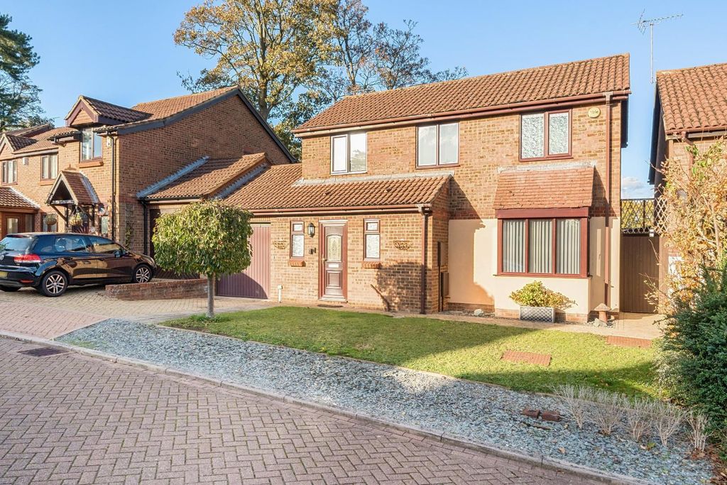 Property photo 1 of 21 1372326-2-68Fb9d5609Eee.Jpg