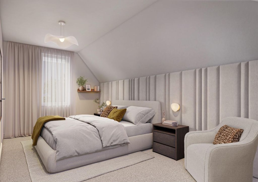 Property photo 3 of 5 Brosley_Master Bedroom_03Hr.Jpg