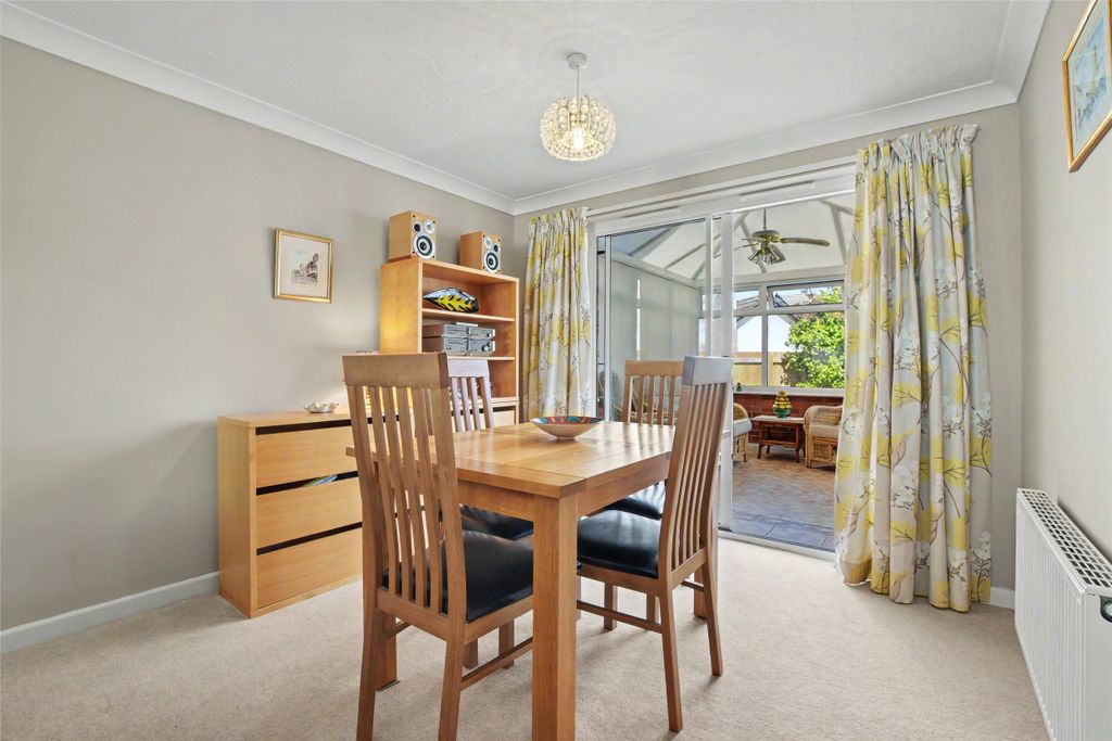 Property photo 3 of 11 Picture No. 06