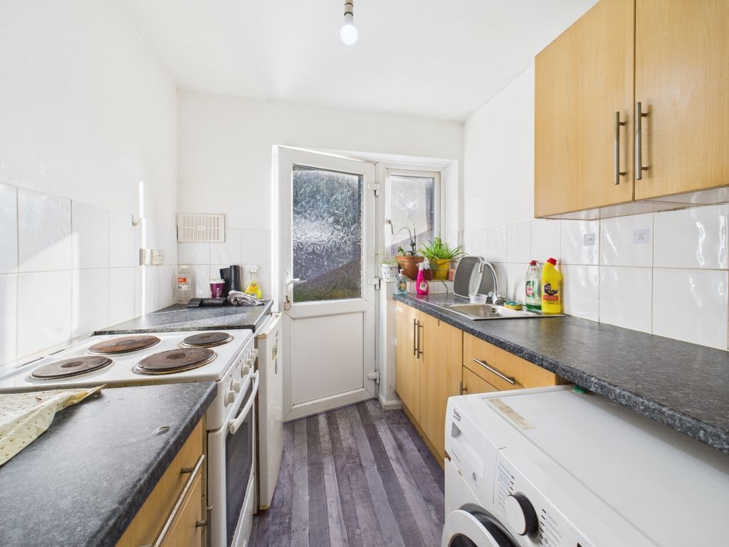 Property photo 1 of 4 Cam01740G0-Pr0470-Still003