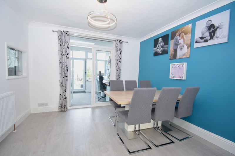 Property photo 3 of 14 Photo 18