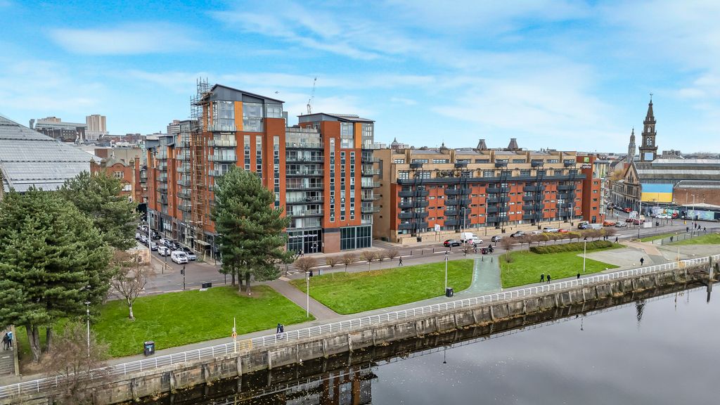 Property photo 1 of 38 1-Print-87 Dunlop Street Flat 1.8 The Metropole_52