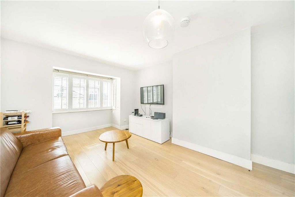 Property photo 1 of 5