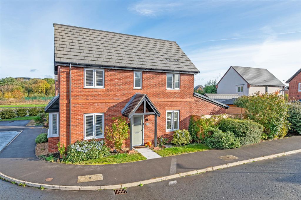 Property photo 1 of 18 Front Elevation