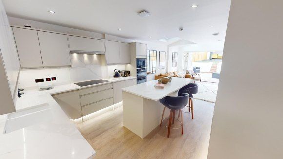 Property photo 2 of 13 9161854.Jpg