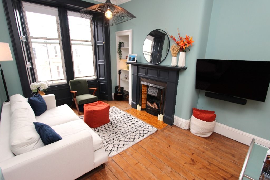 Property photo 3 of 13