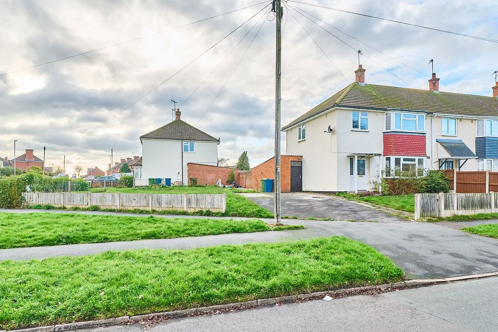 Property photo 3 of 10