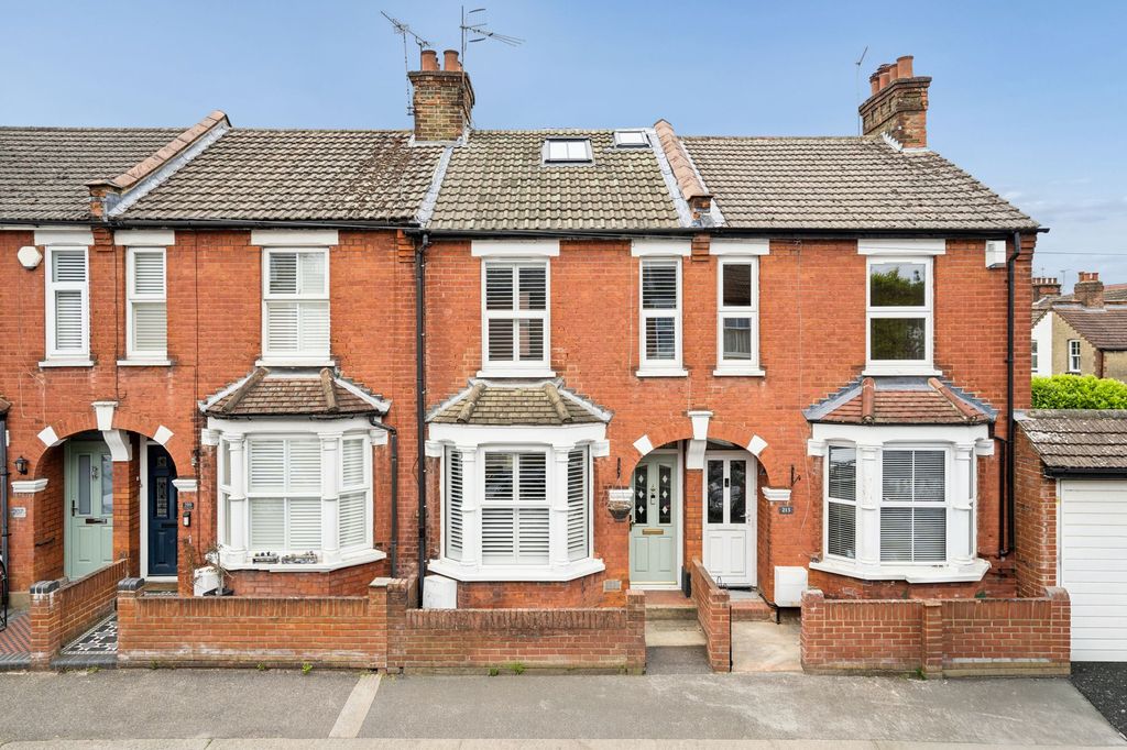 Property photo 1 of 16