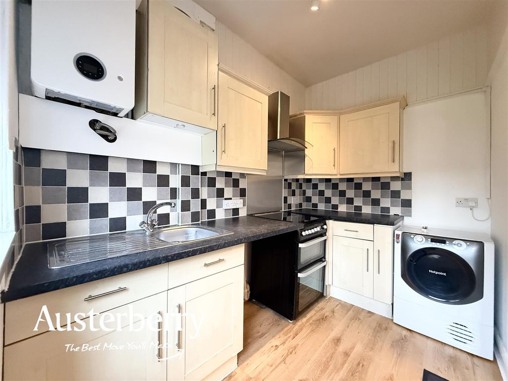 Property photo 2 of 12 Img_4556.Jpg