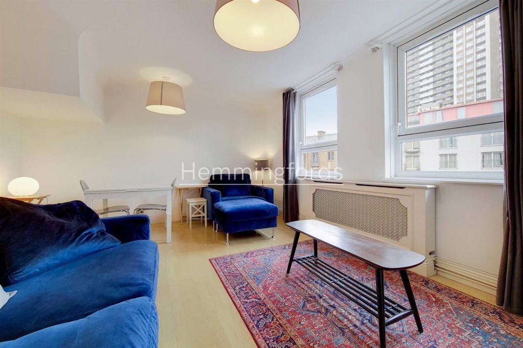 Property photo 1 of 18
