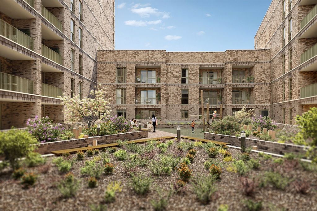 Property photo 2 of 7 Ambia