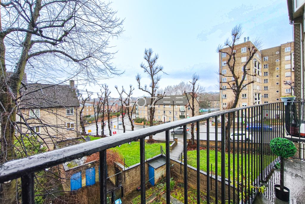 Property photo 2 of 7