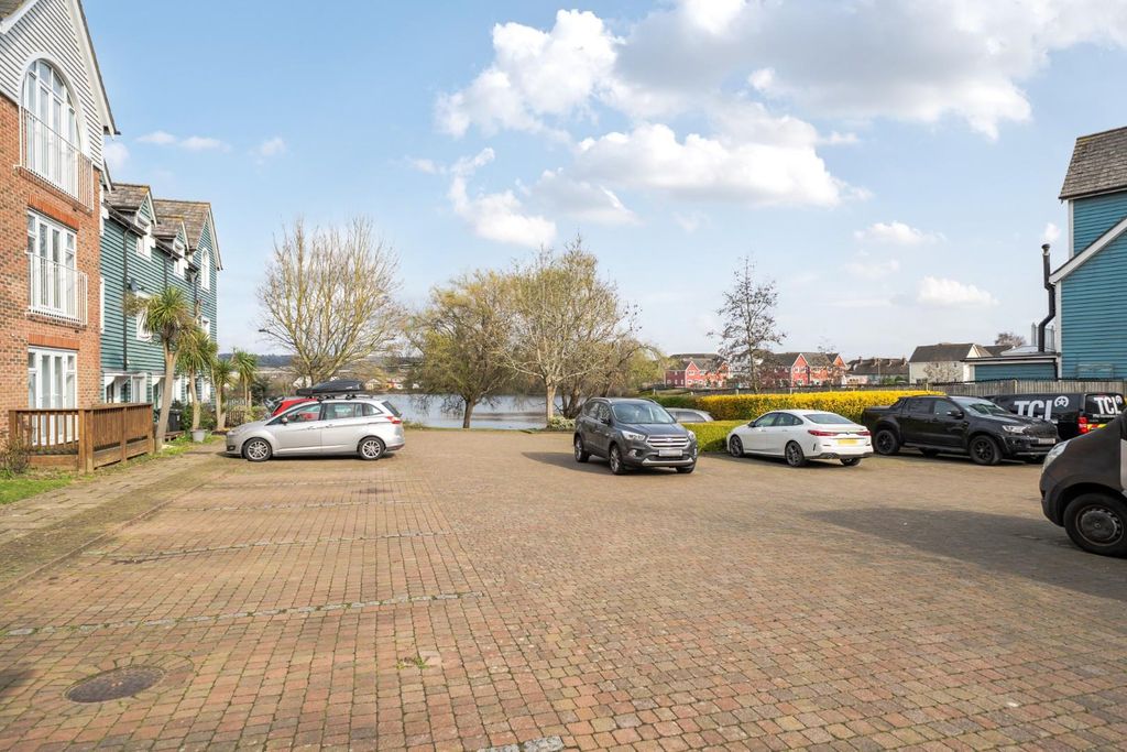 Property photo 3 of 21 1424537-2-69B02Bccd1A5A.Jpg