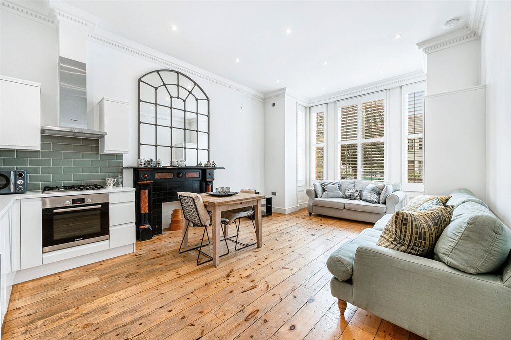 Property photo 2 of 9 Reception Room