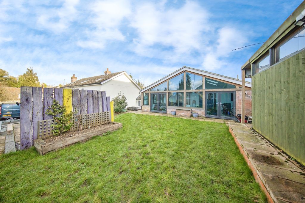 Property photo 3 of 19