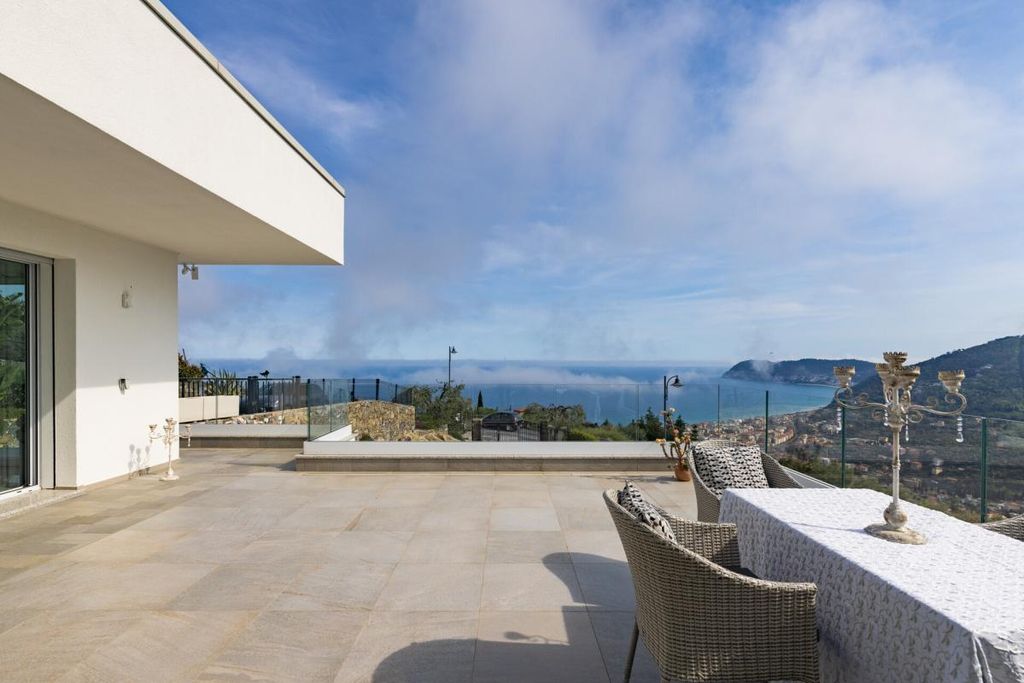 Property photo 3 of 31