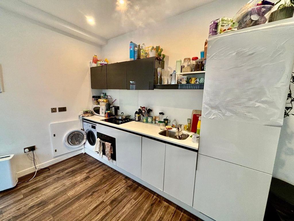 Property photo 3 of 9 Picture No. 09