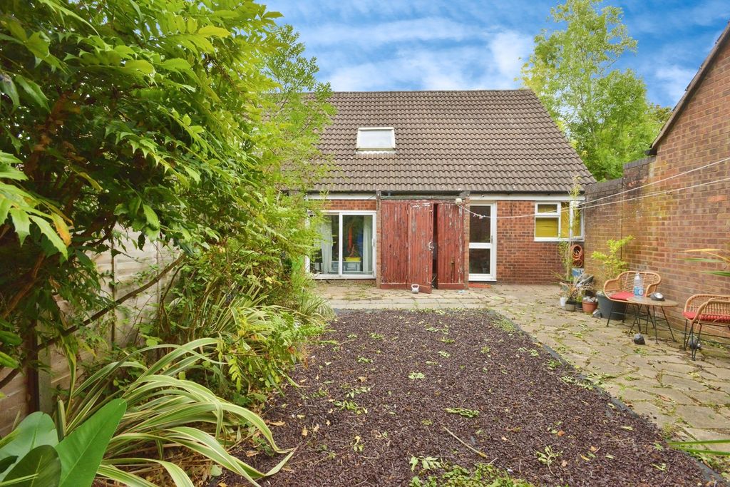Property photo 1 of 17 Photo