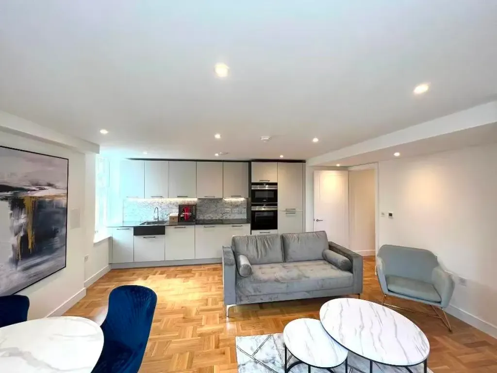 Property photo 2 of 5