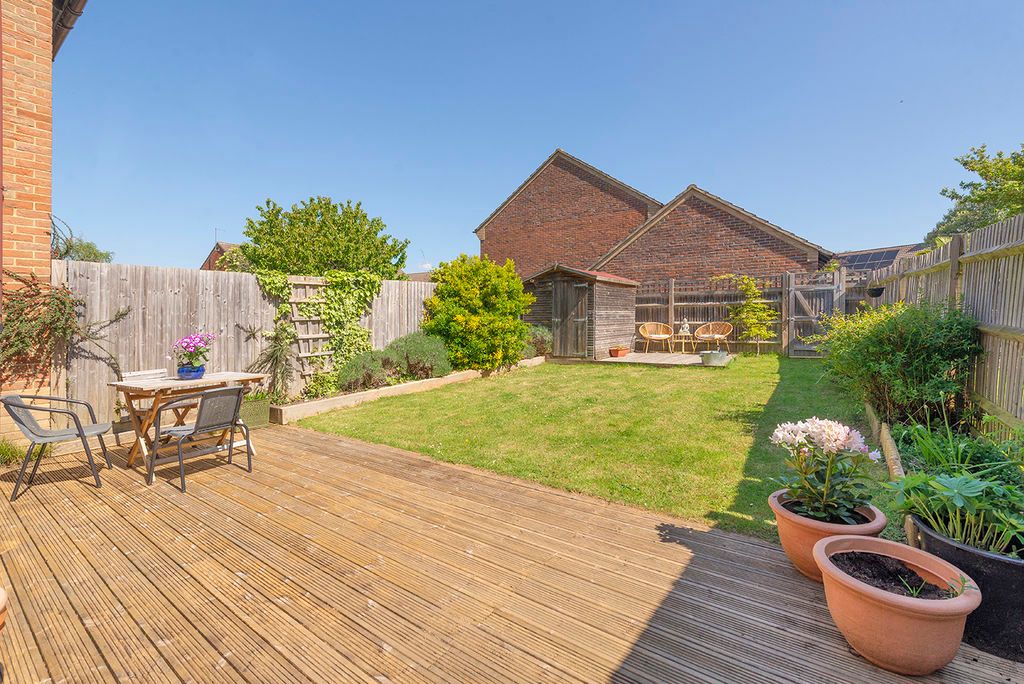 Property photo 2 of 14 Photo 13