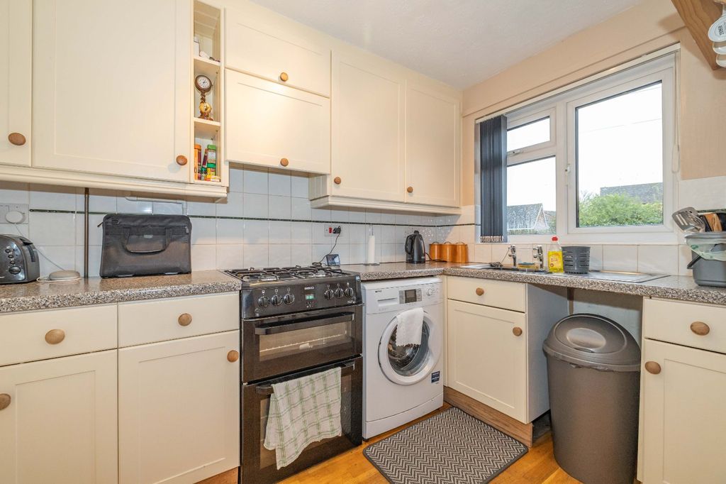 Property photo 2 of 11 Picture 2