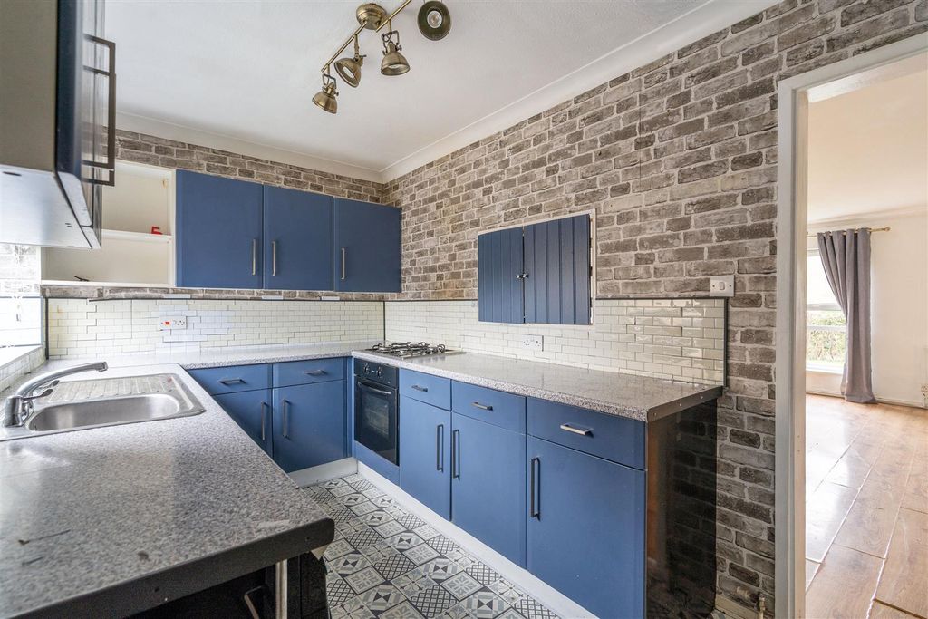 Property photo 2 of 18 72 Colt Stead-Hr8.Jpg