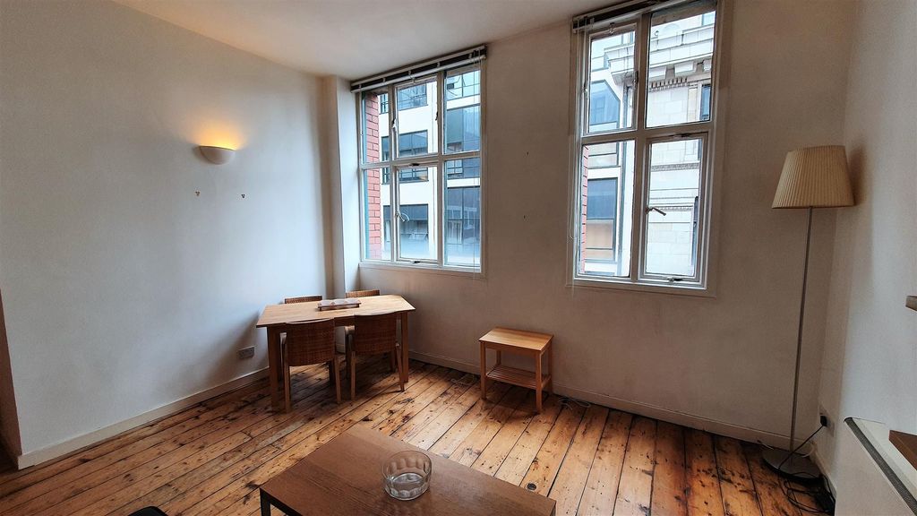 Property photo 3 of 26