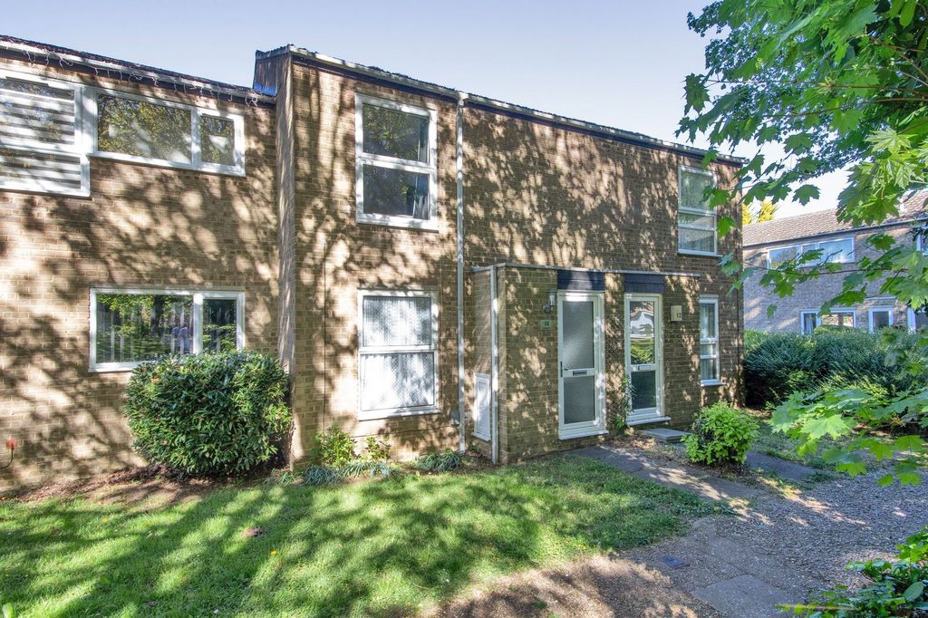Property photo 1 of 12