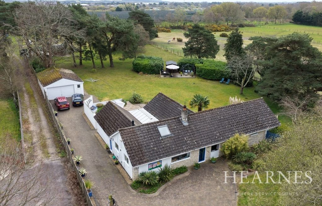Property photo 1 of 31