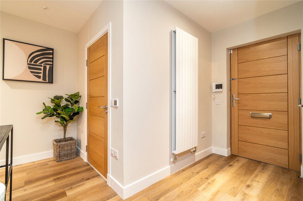 Property photo 3 of 24 Hallway