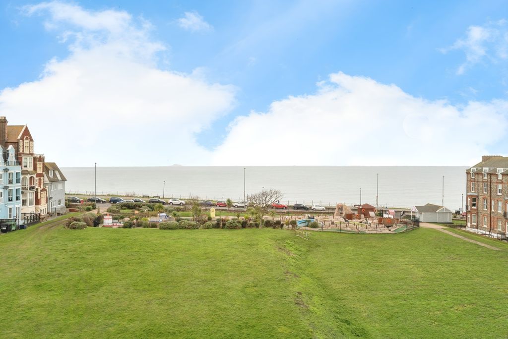 Property photo 1 of 9 Pbox-Img.Jpg