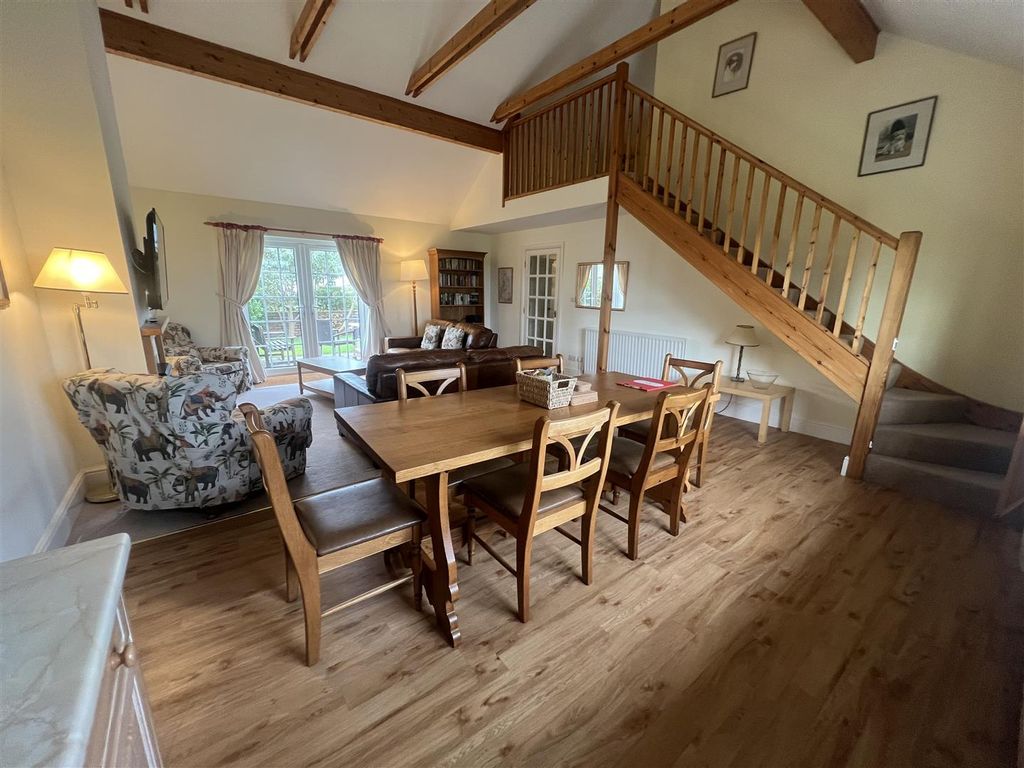 Property photo 2 of 20 Img_8070.Jpeg