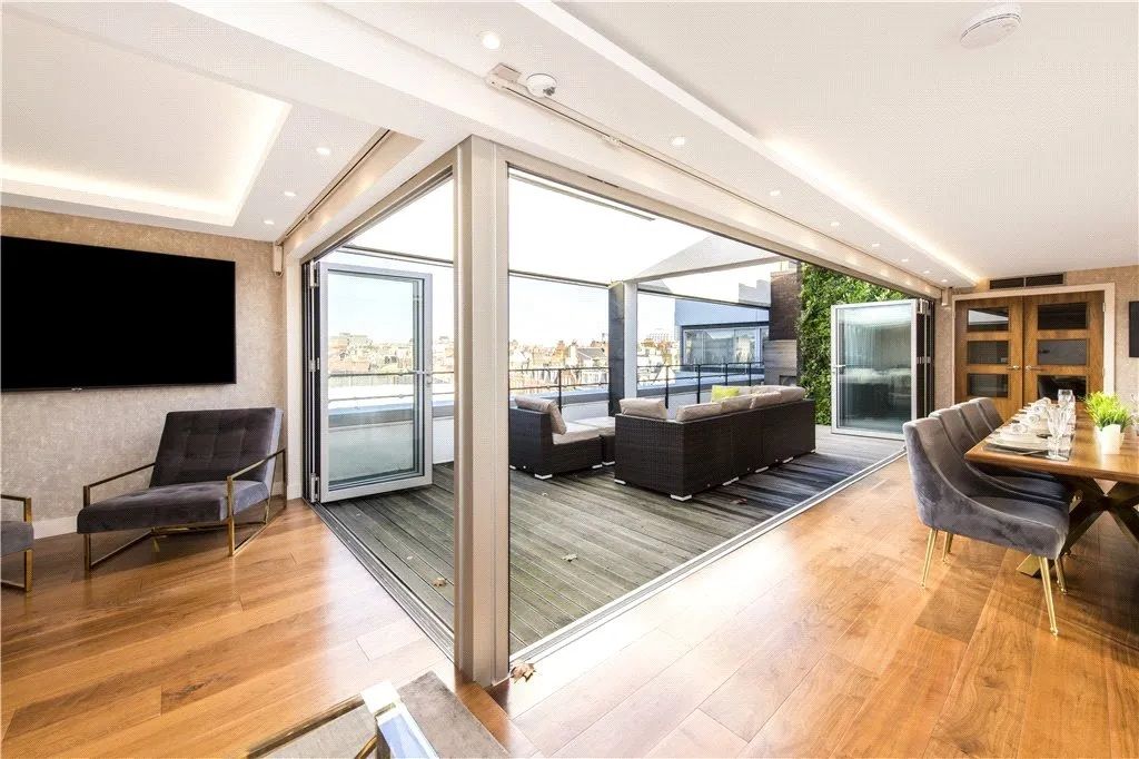 Property photo 2 of 20 Photo 19