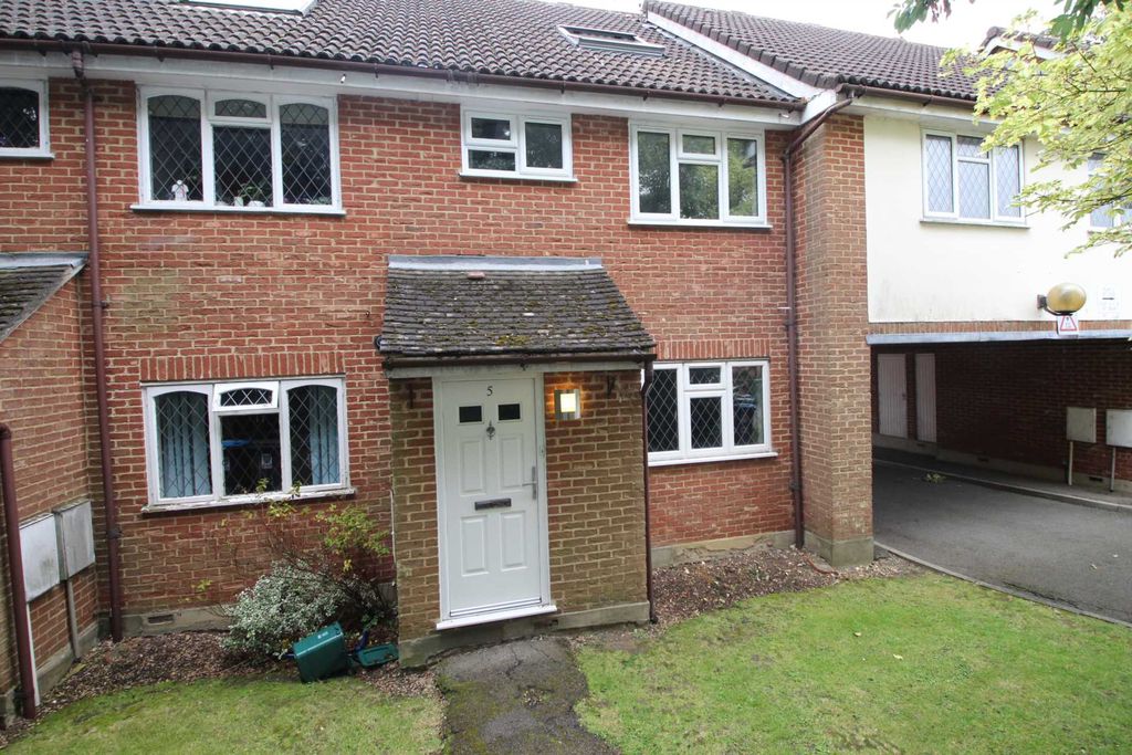 Property photo 1 of 9 Photo