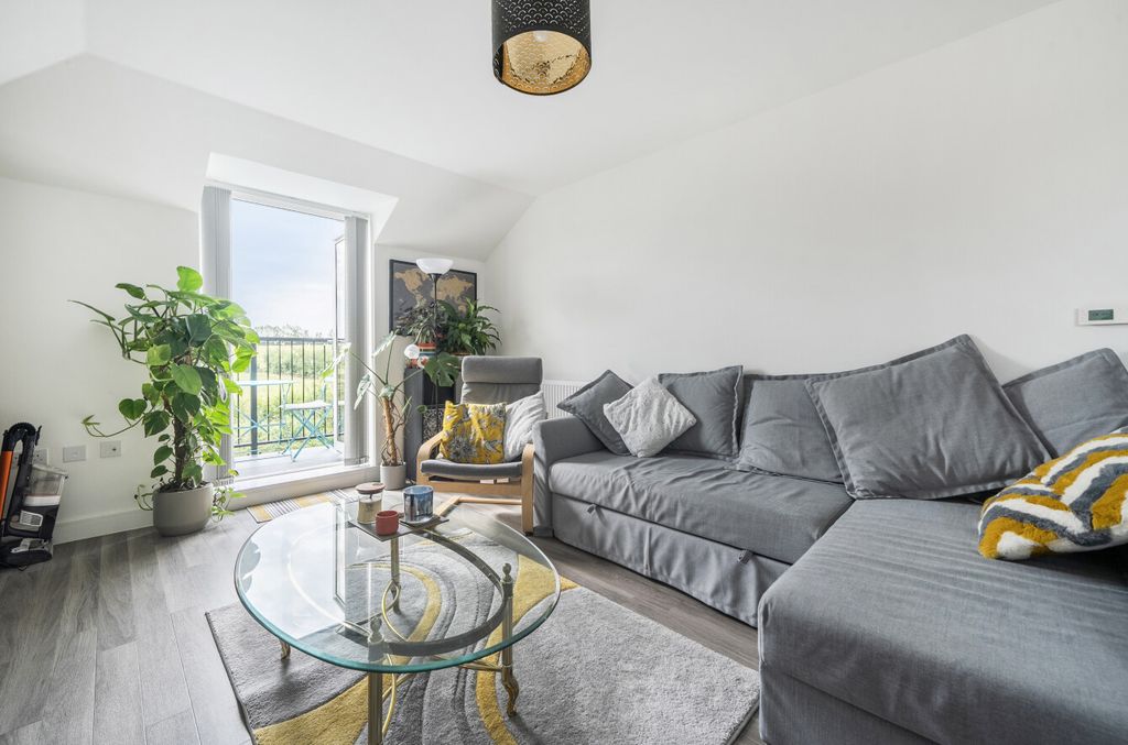 Property photo 2 of 22 1478810-25-6A2Fc1...