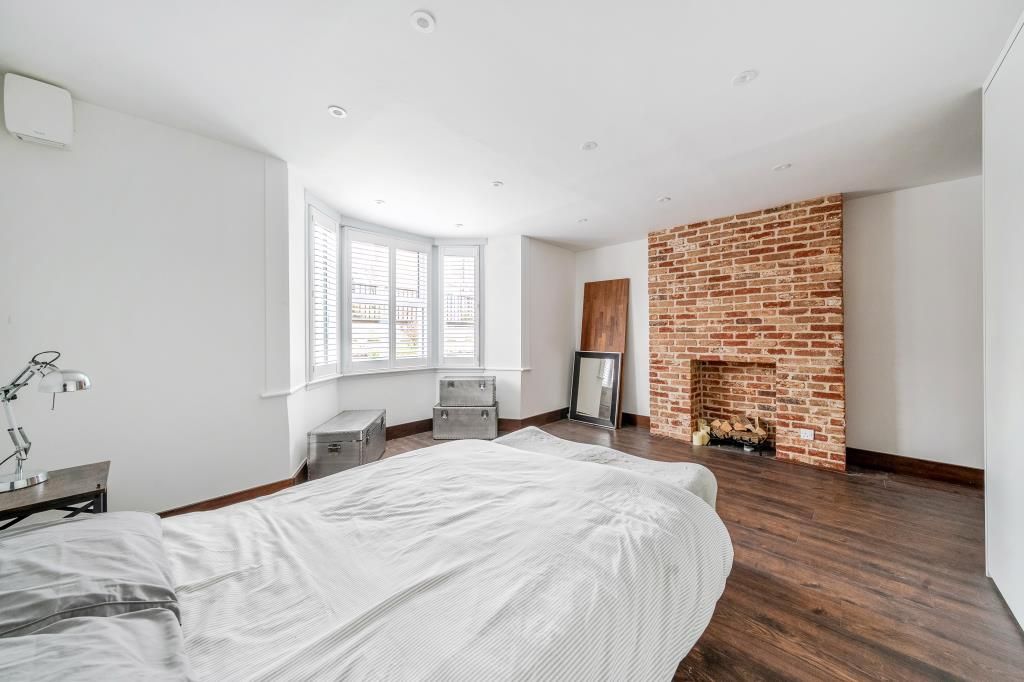 Property photo 3 of 18 Internal